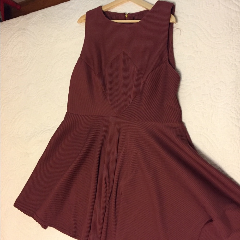 Closet Plus sleeveless textured skater dress